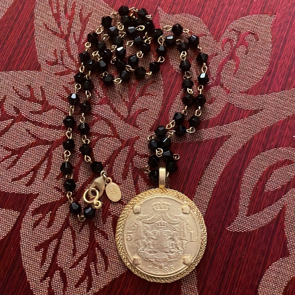 Necklace with pendant 28” bead chain